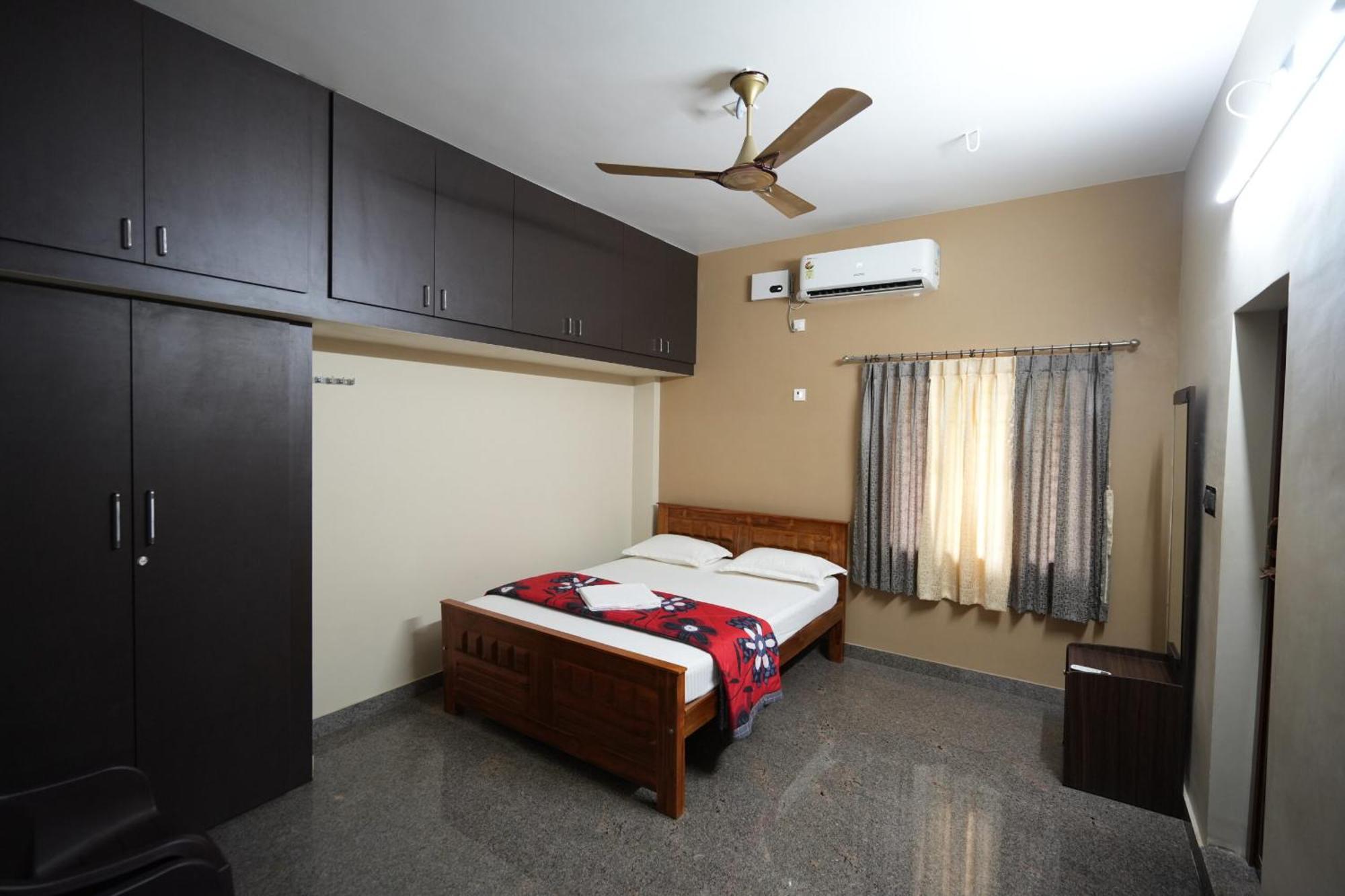 Goutham Residency Otel Kadalur Dış mekan fotoğraf